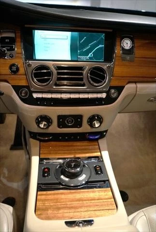 2015 Rolls-Royce Wraith 2nd Gen - Image 10 of 11