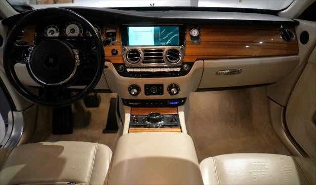 2015 Rolls-Royce Wraith 2nd Gen - Image 8 of 11