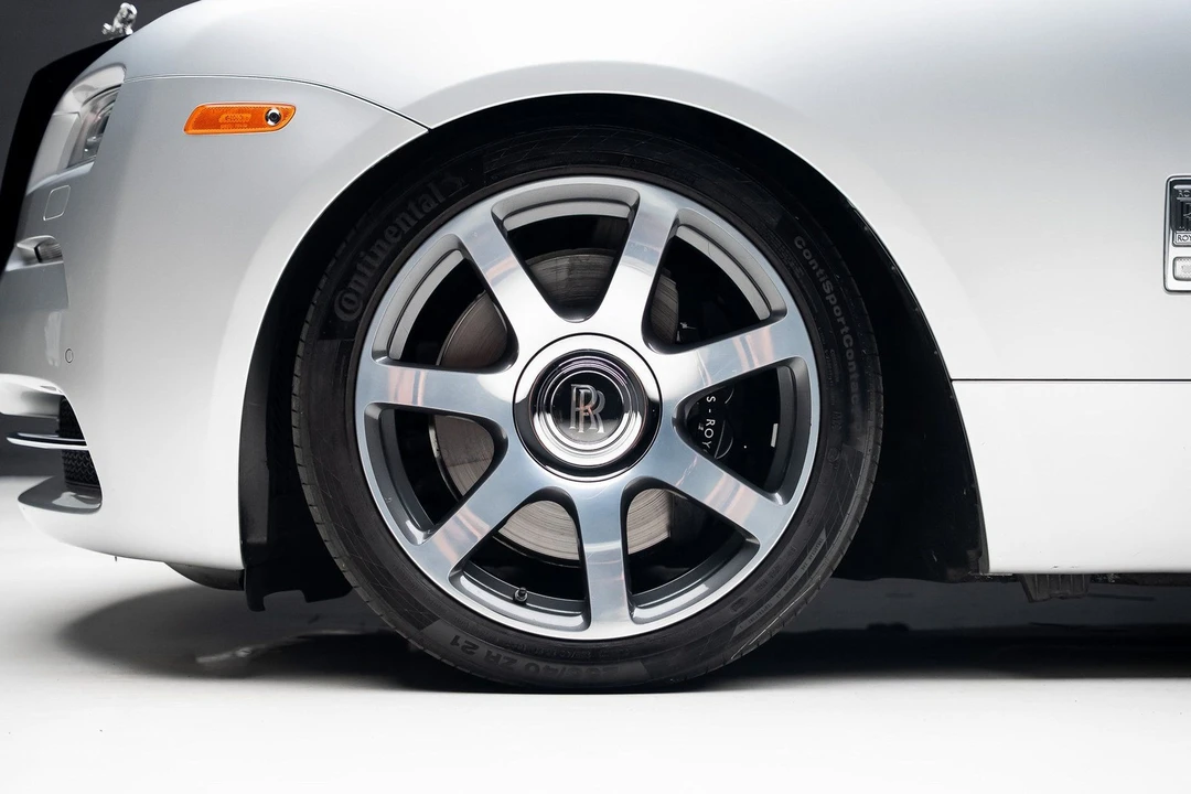 2015 Rolls-Royce Wraith 2nd Gen - Image 19 of 21