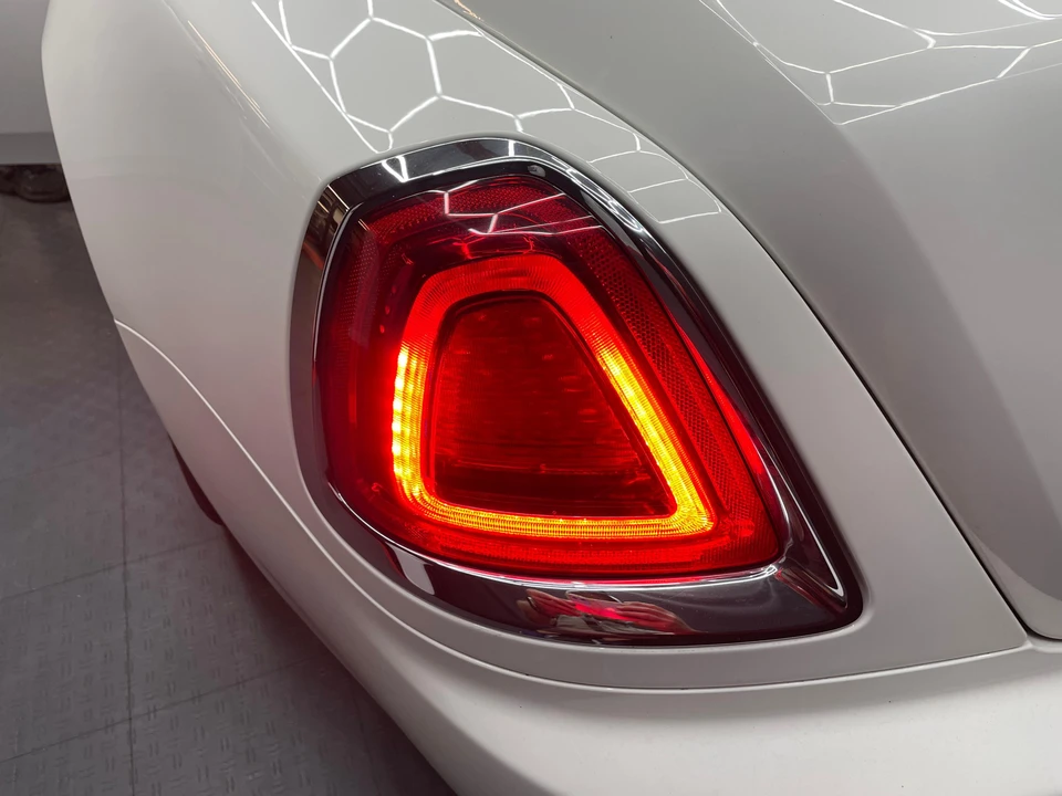 2015 Rolls-Royce Wraith 2nd Gen - Image 16 of 31