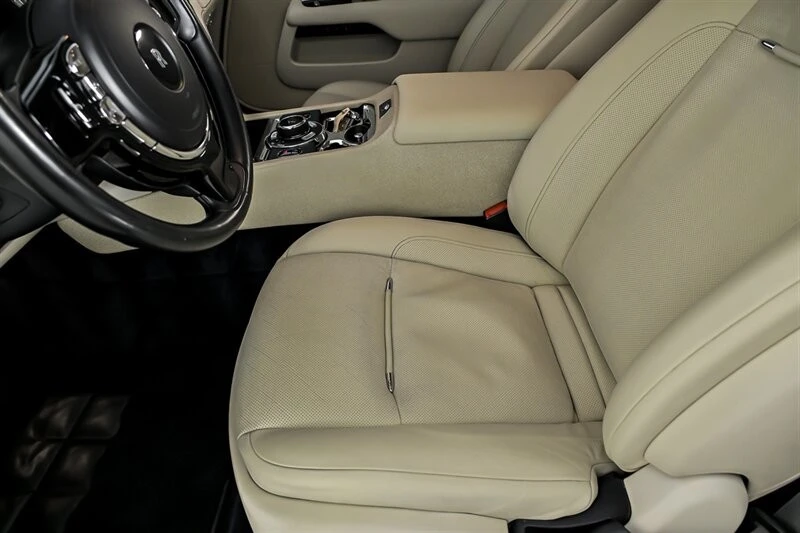 2015 Rolls-Royce Wraith 2nd Gen - Image 17 of 31
