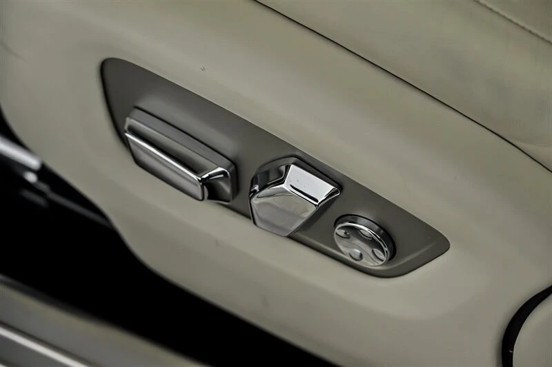 2015 Rolls-Royce Wraith 2nd Gen - Image 24 of 31