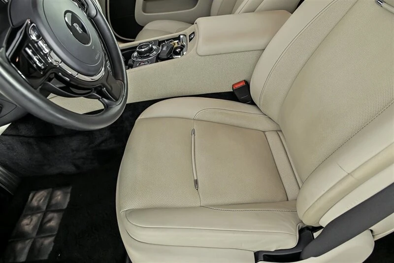 2015 Rolls-Royce Wraith 2nd Gen - Image 19 of 31
