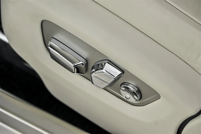 2015 Rolls-Royce Wraith 2nd Gen - Image 26 of 31