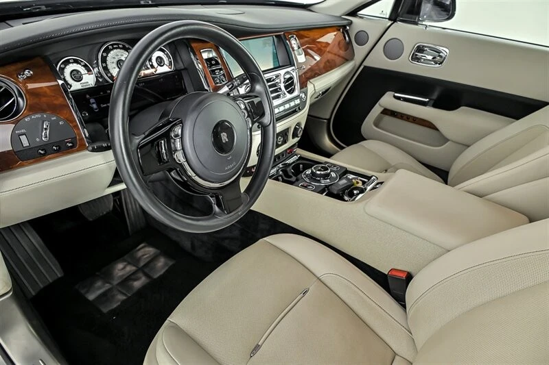 2015 Rolls-Royce Wraith 2nd Gen - Image 18 of 31