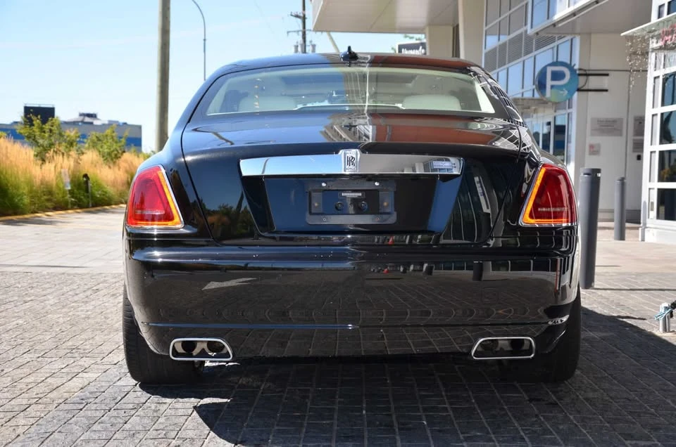 2015 Rolls-Royce Ghost 1st Gen - Image 7 of 17