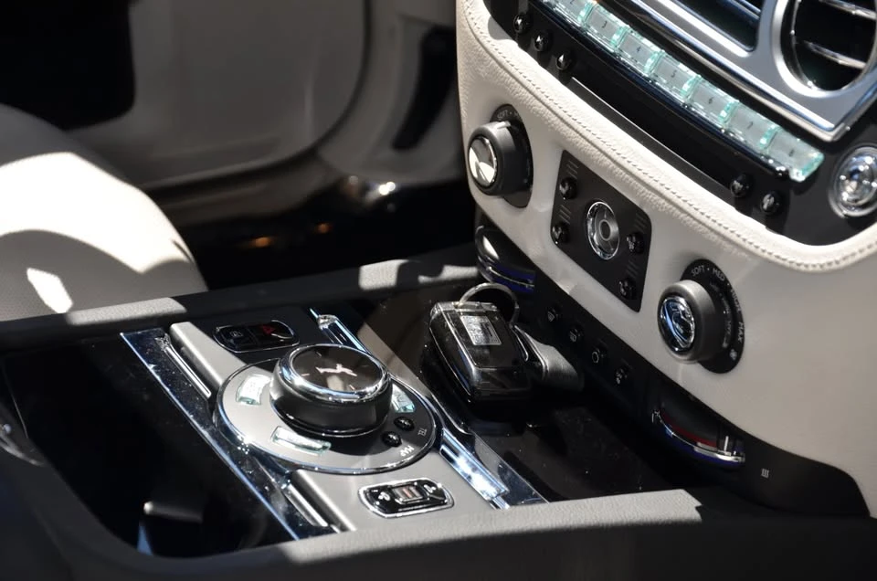 2015 Rolls-Royce Ghost 1st Gen - Image 5 of 13