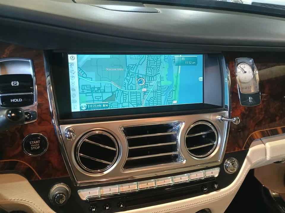 2015 Rolls-Royce Ghost 1st Gen - Image 12 of 20