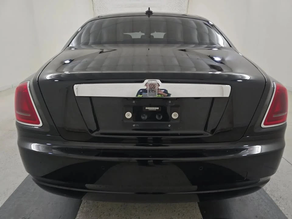2015 Rolls-Royce Ghost 1st Gen - Image 13 of 14