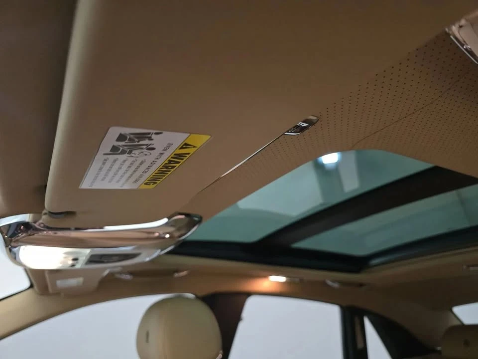 2015 Rolls-Royce Ghost 1st Gen - Image 7 of 14