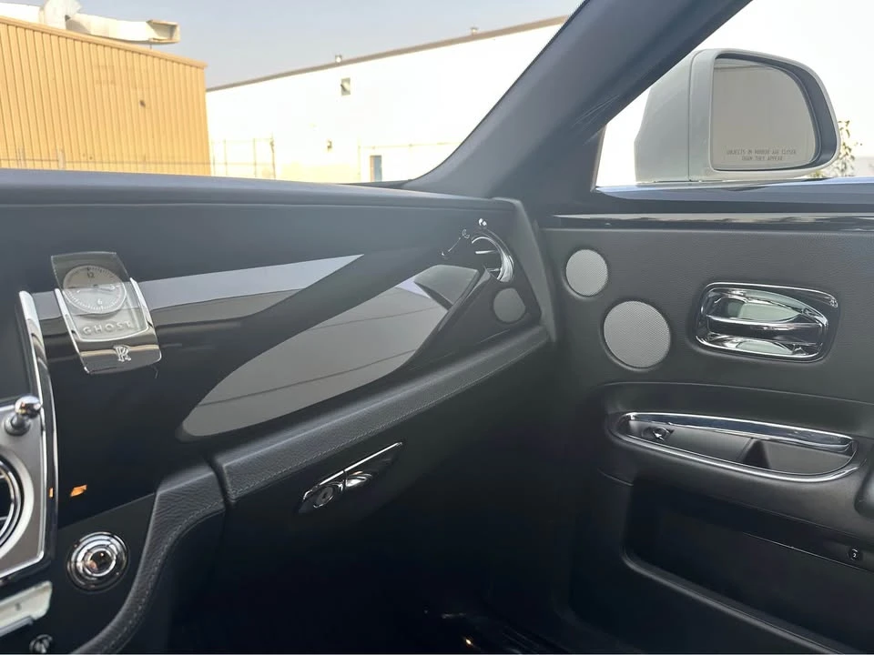 2015 Rolls-Royce Ghost 1st Gen - Image 16 of 20