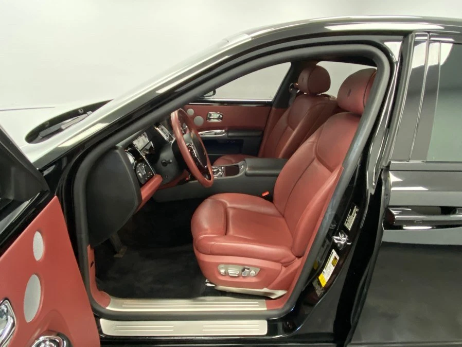 2015 Rolls-Royce Ghost 1st Gen - Image 11 of 20