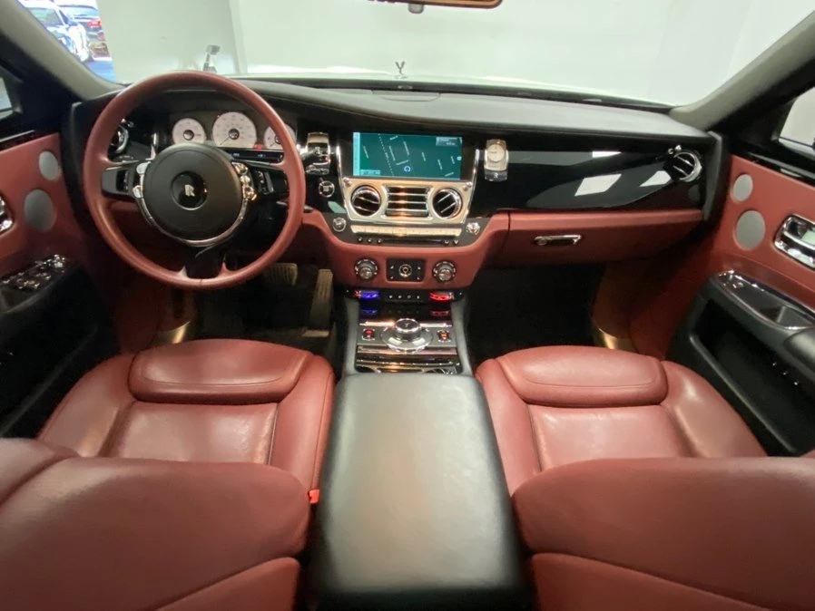 2015 Rolls-Royce Ghost 1st Gen - Image 14 of 20