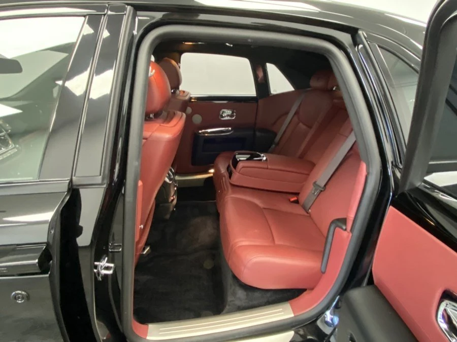 2015 Rolls-Royce Ghost 1st Gen - Image 16 of 20