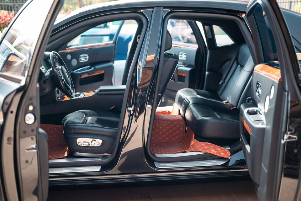 2015 Rolls-Royce Ghost 1st Gen - Image 13 of 20