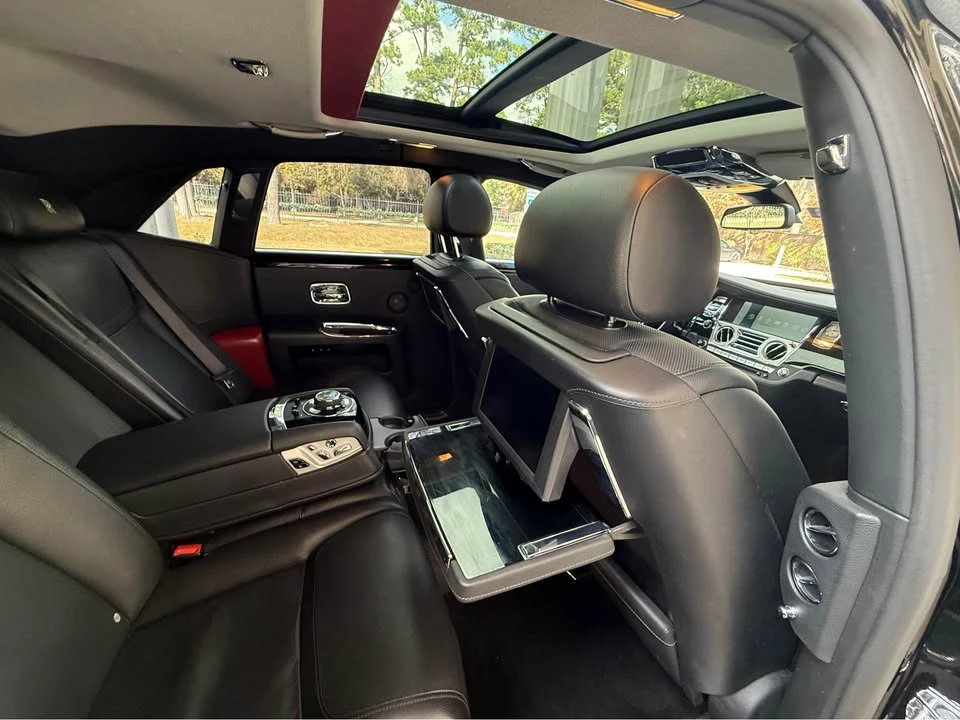 2015 Rolls-Royce Ghost 1st Gen - Image 8 of 12