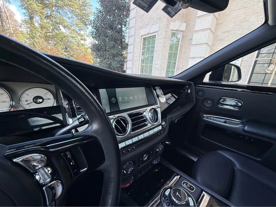 2015 Rolls-Royce Ghost 1st Gen - Image 12 of 12