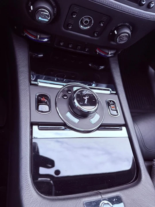2015 Rolls-Royce Ghost 1st Gen - Image 18 of 20