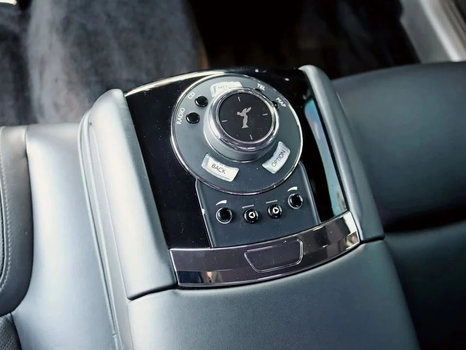 2015 Rolls-Royce Ghost 1st Gen - Image 14 of 19