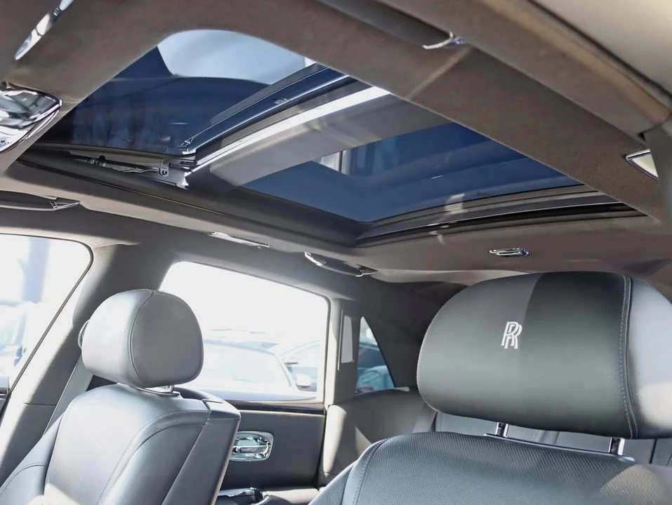 2015 Rolls-Royce Ghost 1st Gen - Image 19 of 19
