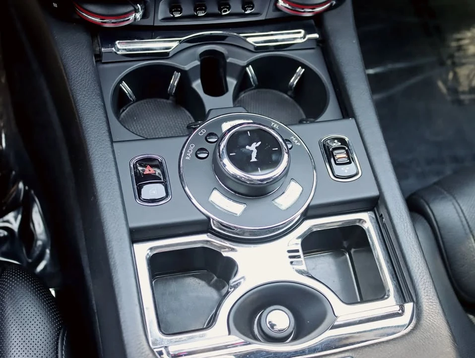 2015 Rolls-Royce Ghost 1st Gen - Image 13 of 19