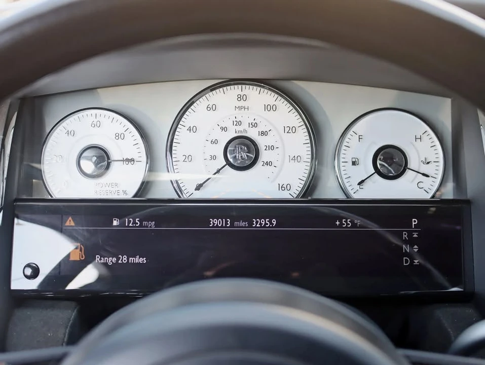 2015 Rolls-Royce Ghost 1st Gen - Image 8 of 19