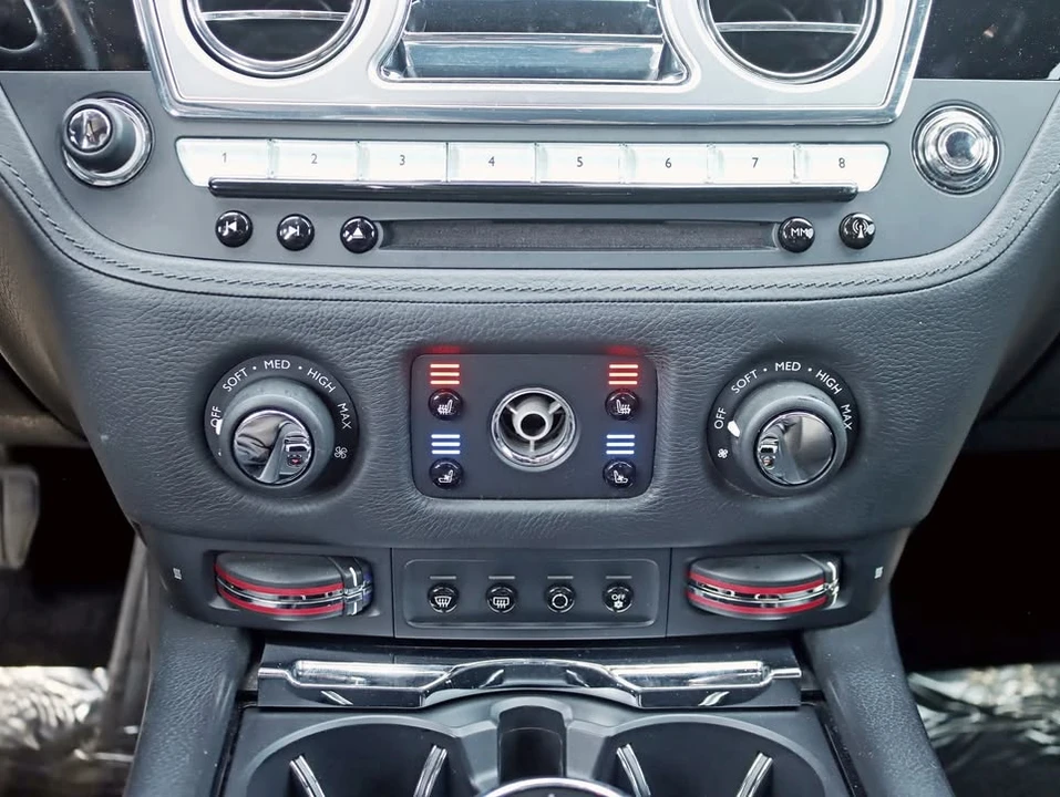 2015 Rolls-Royce Ghost 1st Gen - Image 12 of 20