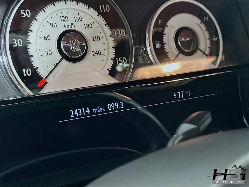2015 Rolls-Royce Wraith 2nd Gen - Image 9 of 16