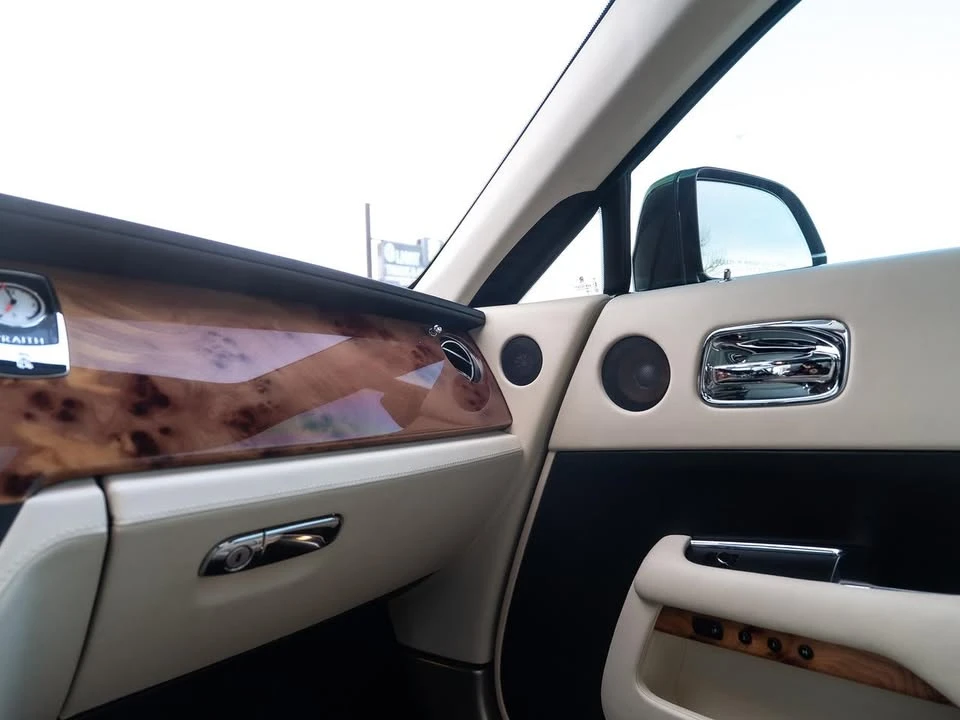 2015 Rolls-Royce Wraith 2nd Gen - Image 17 of 20