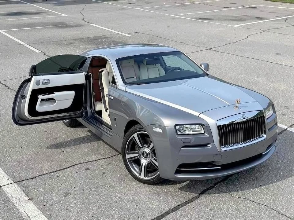 2015 Rolls-Royce Wraith 2nd Gen - Image 2 of 19