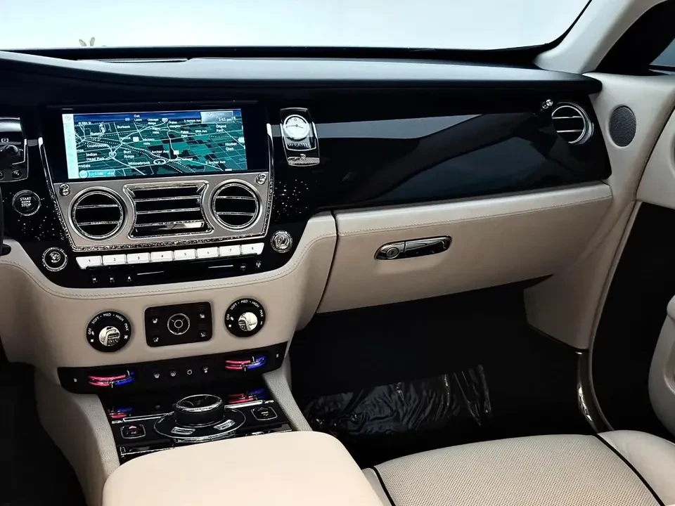 2015 Rolls-Royce Wraith 2nd Gen - Image 12 of 19