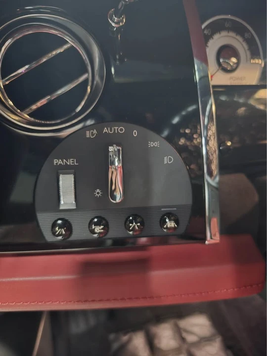 2015 Rolls-Royce Wraith 2nd Gen - Image 8 of 10