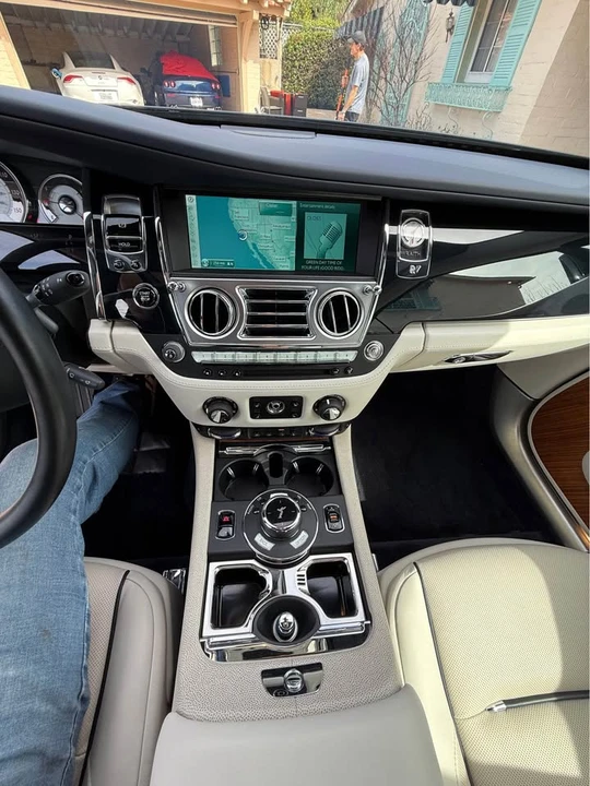 2015 Rolls-Royce Wraith 2nd Gen - Image 7 of 18