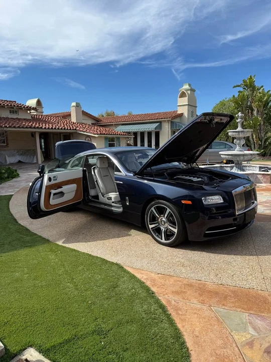 2015 Rolls-Royce Wraith 2nd Gen - Image 2 of 18