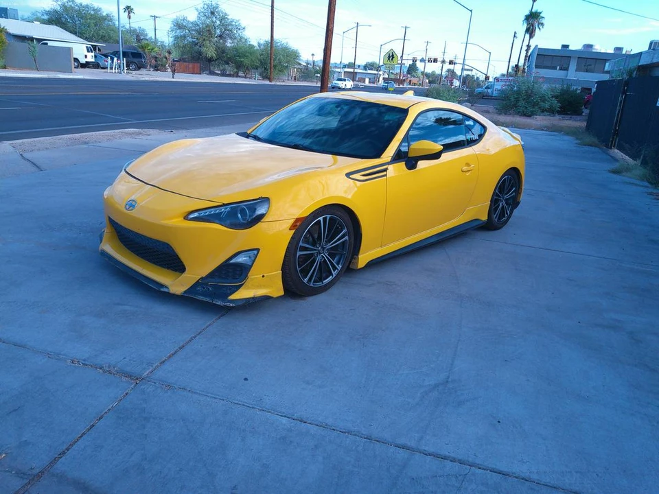 2015 Scion FR-S - Image 3 of 17