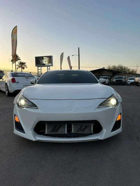 2015 Scion FR-S - Image 2 of 14
