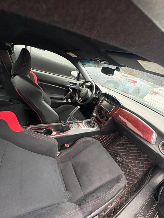 2015 Scion FR-S - Image 7 of 7