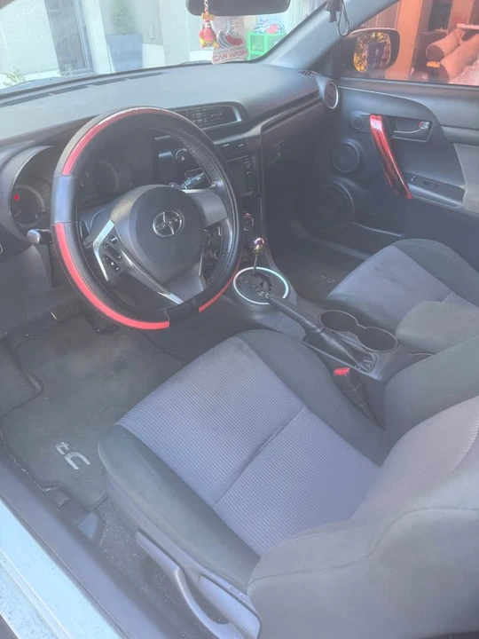 2015 Scion tC - Image 3 of 8