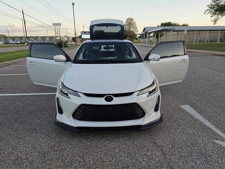 2015 Scion tC - Image 11 of 19