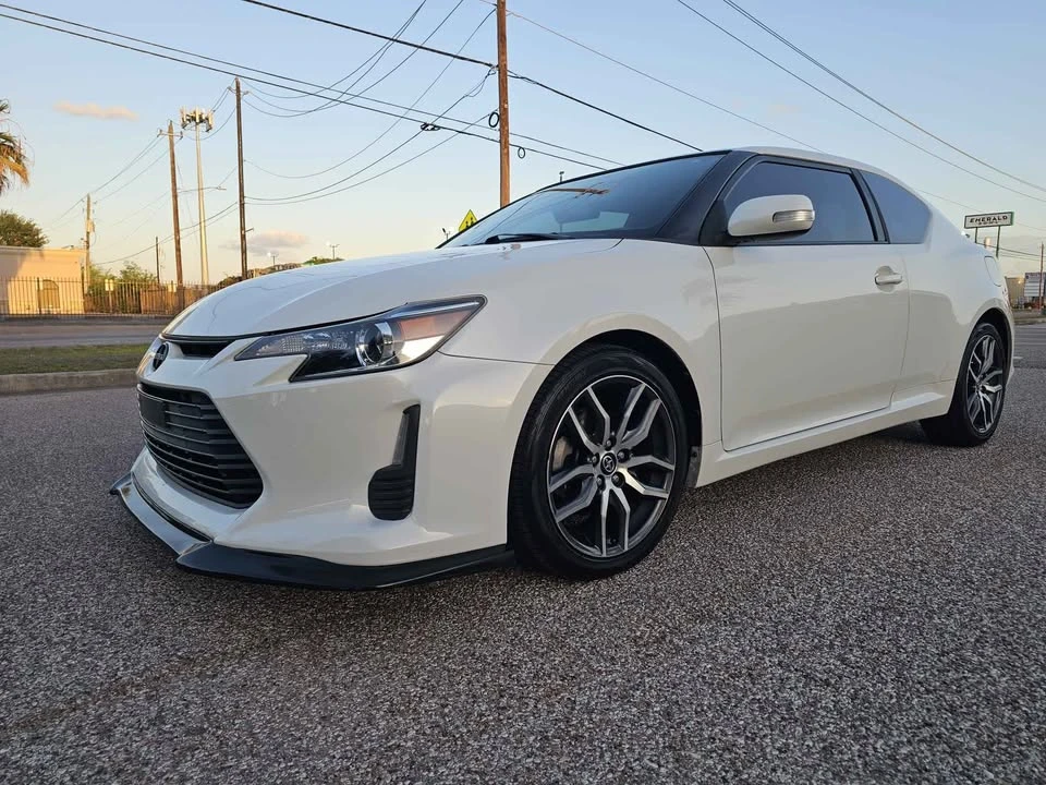 2015 Scion tC - Image 2 of 19