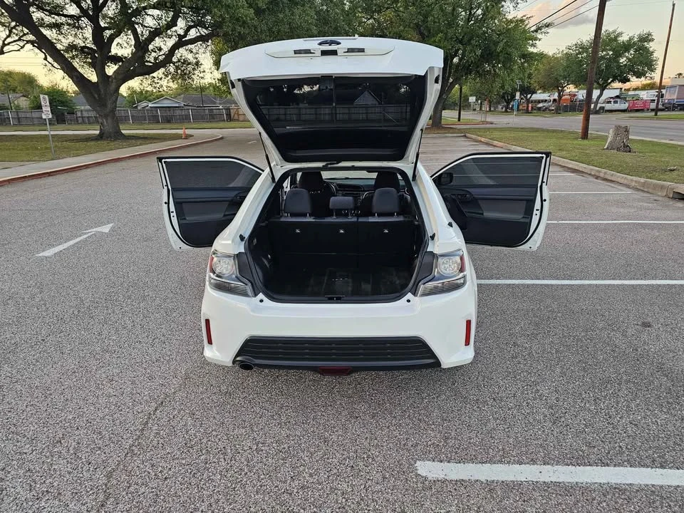 2015 Scion tC - Image 19 of 19