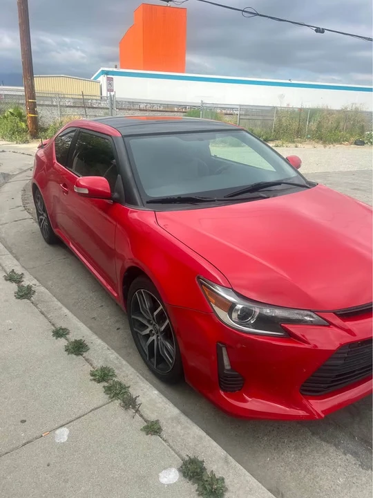 2015 Scion tC - Image 6 of 6