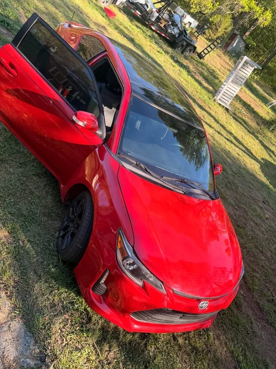2015 Scion tC - Image 2 of 5