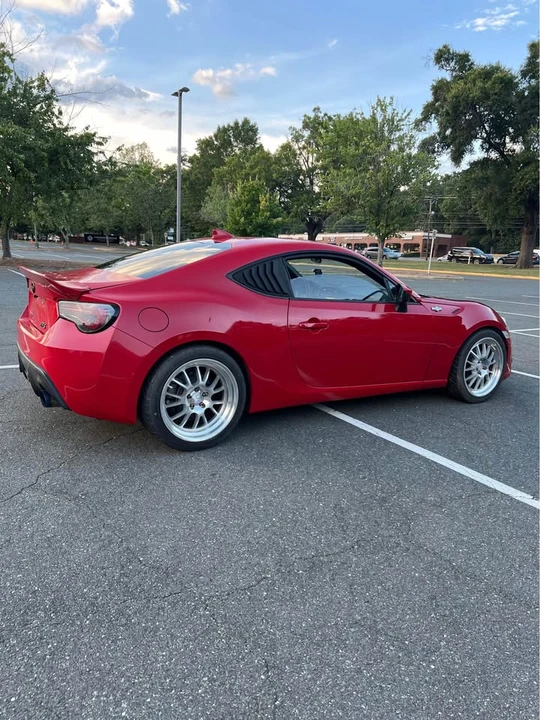 2015 Scion FR-S - Image 10 of 13