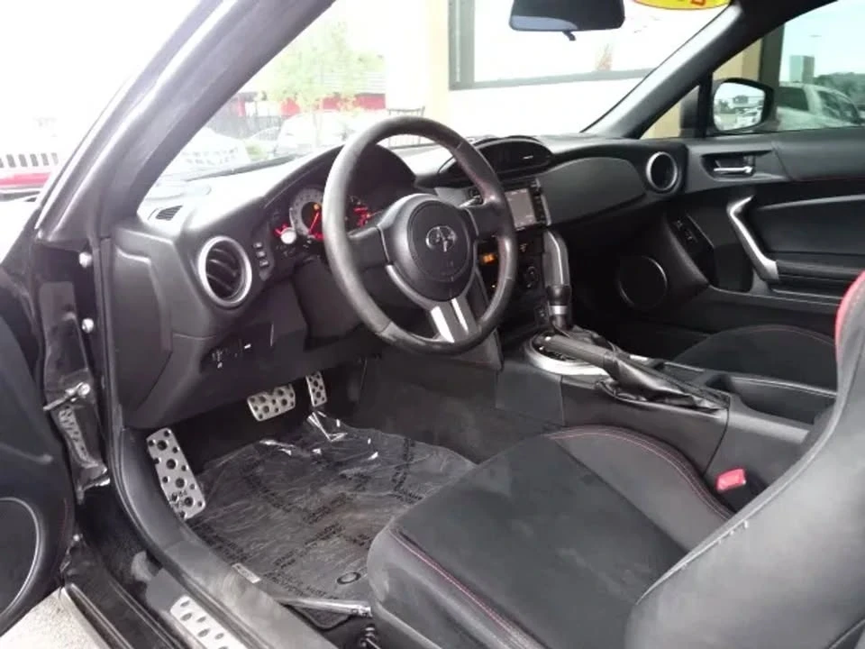 2015 Scion FR-S - Image 10 of 20