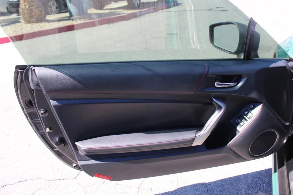 2015 Scion FR-S - Image 9 of 18