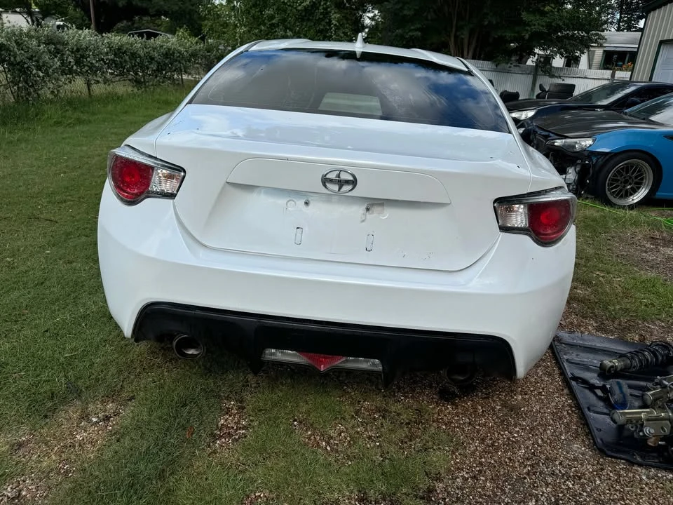2015 Scion FR-S - Image 8 of 11