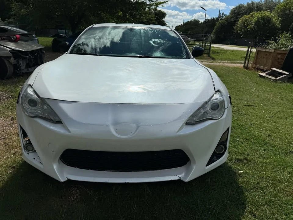 2015 Scion FR-S - Image 2 of 11