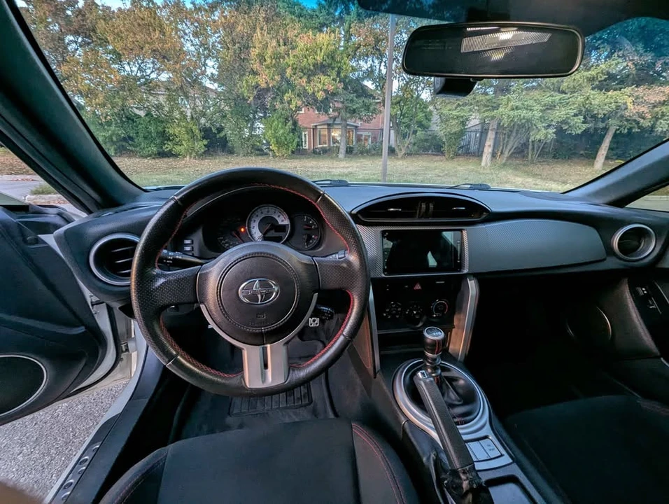 2015 Scion FR-S - Image 11 of 20