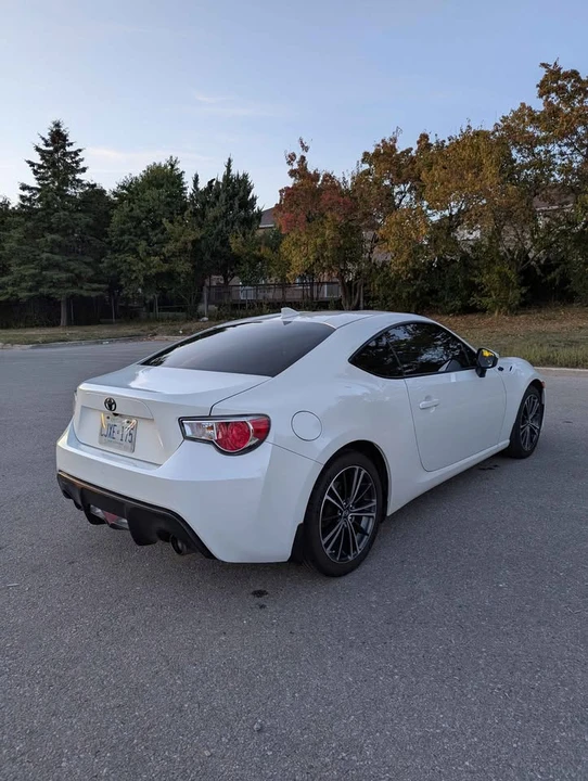 2015 Scion FR-S - Image 4 of 20